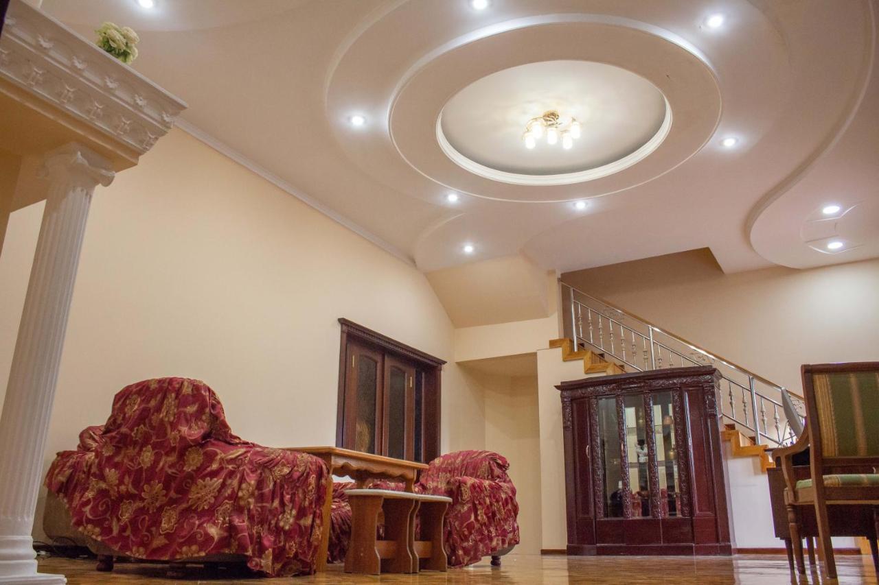 Oreon Inn Hotel Tashkent Bagian luar foto